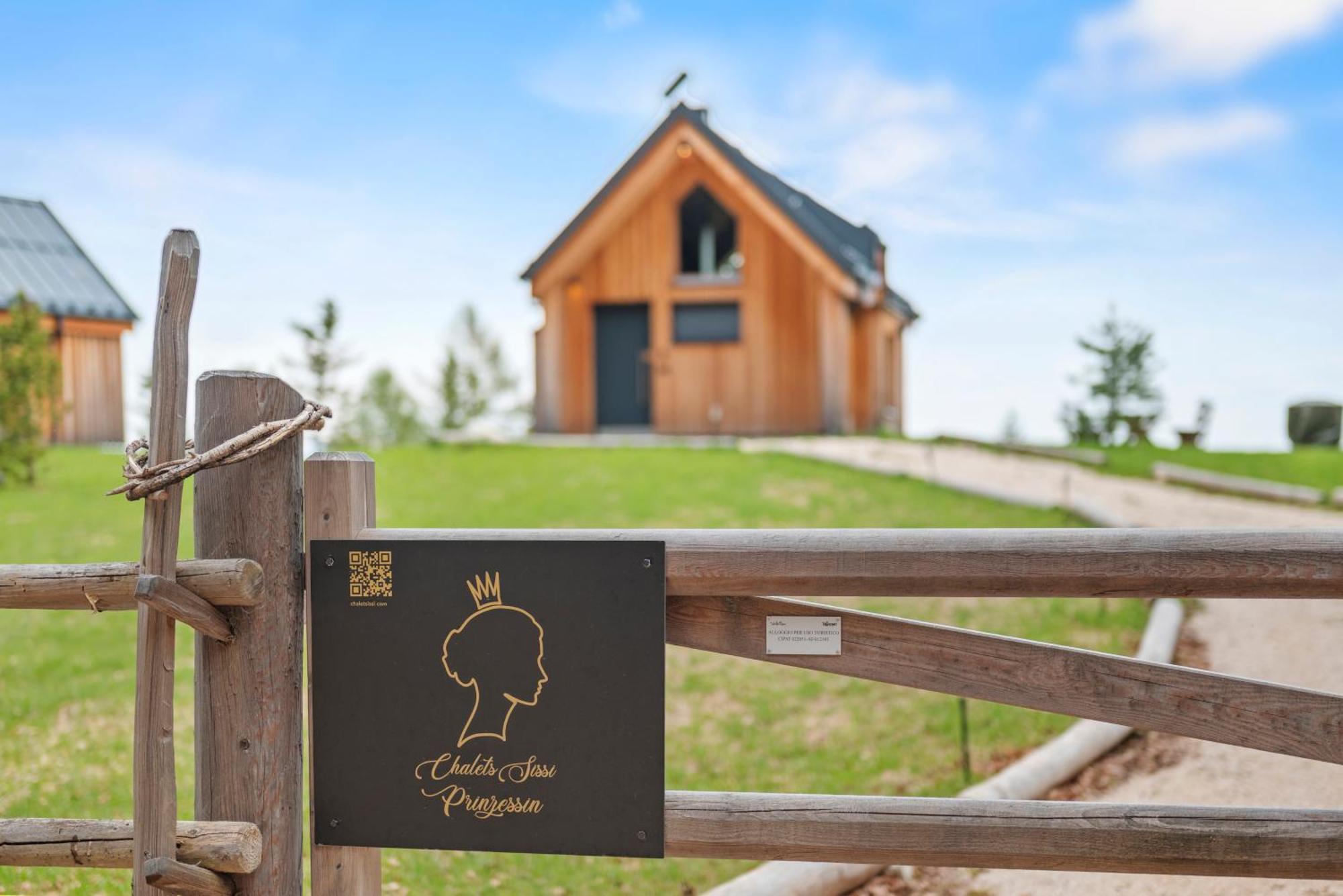 New Opening "Sissi Chalets" - Unique Luxury Hideaway With Mountain View & Sauna Mendola Exterior foto